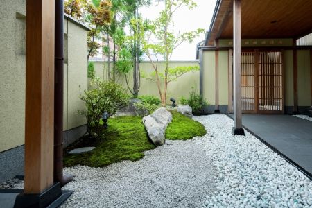 日本庭園風の庭